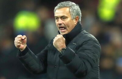 Mourinho oferă 38 de milioane de euro pentru transferul unui fundaș din Serie A