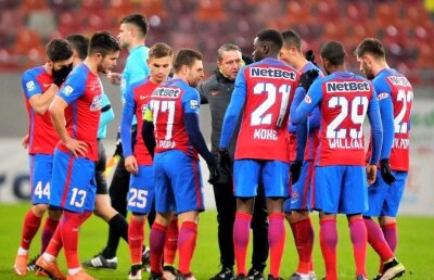 Sfaturi pentru Reghecampf: "Dacă va păstra sistemul ăsta, va avea un avantaj" 