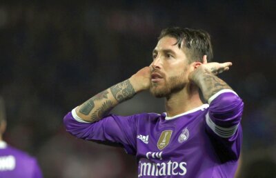 Sergio Ramos le-a răspuns suporterilor care-l contestau pentru gesturile din partida contra Sevillei: ”Oamenii care îți insultă mama nu merită respect!”