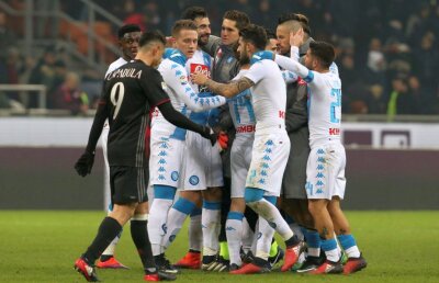 VIDEO Victorie cu iz de Champions League » Napoli câștigă pe San Siro cu AC Milan și se apropie la un punct de Juventus