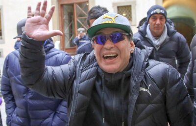  Maradona a anunțat că revine în fotbal » Unde va lucra fostul selecționer al Argentinei