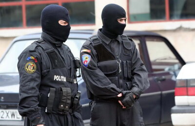 EXCLUSIV Un fost jucător tricolor care a participat la Mondialul din 1998 a fost chemat să dea declarații la DIICOT! "L-au ținut patru ore în fața procurorilor"