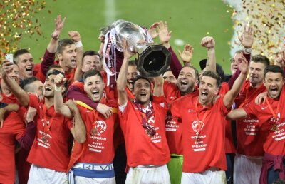 Două finale în loc de una » Decizia luată de FRF după tragerea la sorți a sferturilor Cupei