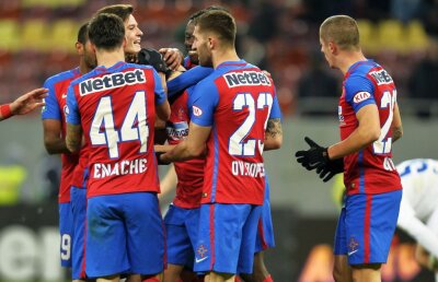 Revoltă la Steaua! » Un titular vrea să plece: "Mi-a zis că e îngrijorat și că să-i dau drumul"