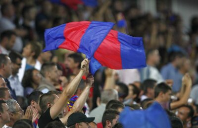 Organizatorii marşului stelist au anunţat ce solicitări au » Replica lui Piţurcă: "Protestează împotriva justiţiei?"