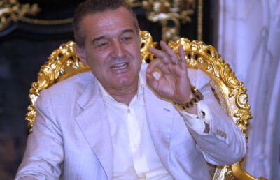 Becali, un nou atac la adresa CSA: "Le iau tot" » Ce le promite fanilor și ce spune despre Pițurcă