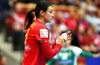 Cristina Neagu și Isabelle Gullden, nominalizate la titlul de cea mai bună handablistă în 2016 » Unde poți vota