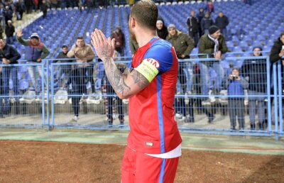 Denis Alibec și-a luat rolul de căpitan în serios! Mesaj înainte de meciul cu Dinamo: "Haideți, steliști! Arătați-ne asta încă o dată"