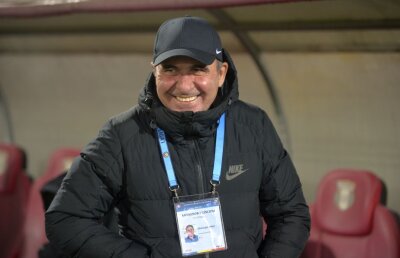 Hagi a fixat obiectivul echipei în play-off: "Am zis că suntem de locul 6 din respect"