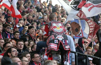  Doliu în fotbalul german » A decedat la intrarea în stadion, înaintea unui meci din Bundesliga