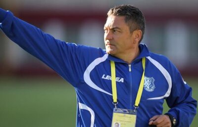 Ilie Stan se ia de jucătorii săi după încă un eșec în Liga 1: "Le-am făcut cadou golurile"