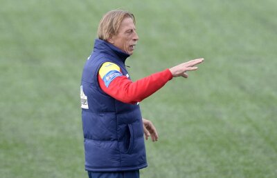 Pe cine va miza Daum în atac împotriva Danemarcei? Alibec și Keșeru, față în față