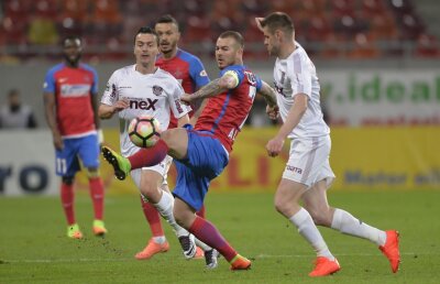 A antrenat o rivală din play-off, dar o vede pe Steaua favorită la titlu: "Are un atu moral"