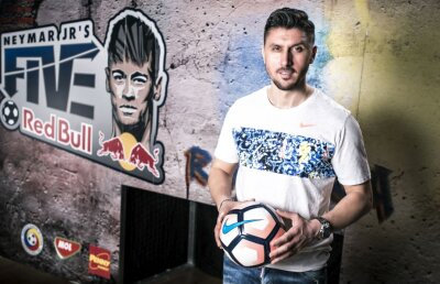 Ciprian Marica a devenit ambasadorul Neymar Jr's Five în România