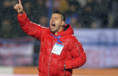 Contra și Mutu, primele reacții după scandalul "Alcool în avion": "Ar trebui să dea altă imagine" » Cum comentează șansele ca jucătorii să fie reprimiți la prima echipă