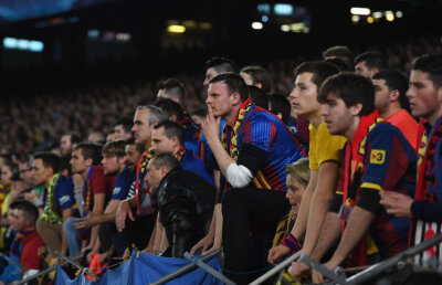 UEFA a împărţit amenzi după meciurile din Champions League si Europa League » Barcelona şi Napoli, printre formaţiile sancţionate