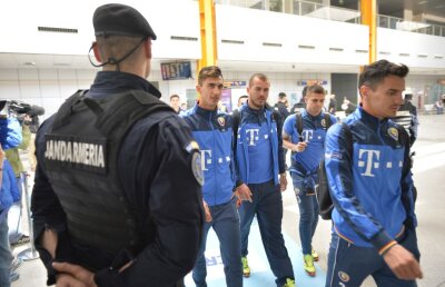 VIDEO + FOTO UPDATE "Tricolorii" au ajuns la Cluj pentru meciul cu Danemarca! Primele imagini + programul de azi