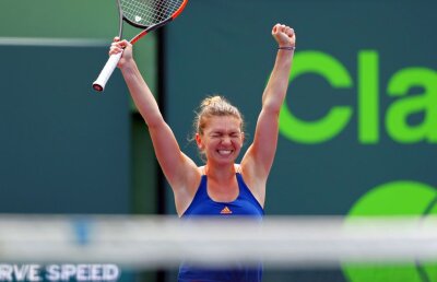 Halep merge în "sferturi" la Miami după o revenire fantastică în fața lui Stosur » Cine e următoarea adversară