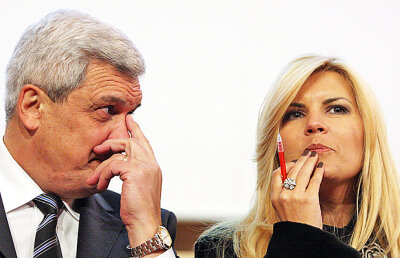 Elena Udrea are de plătit aproape 3 milioane de euro în Gala Bute! 