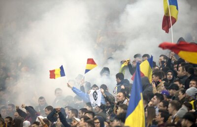 EXCLUSIV FRF intră în istoria fotbalui! Măsură neașteptată luată de șefii fotbalului: suporterii, dați în judecată