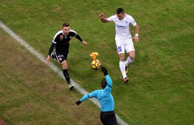 UPDATE // EXCLUSIV Vassaras a decis arbitrul care va conduce Derby de România