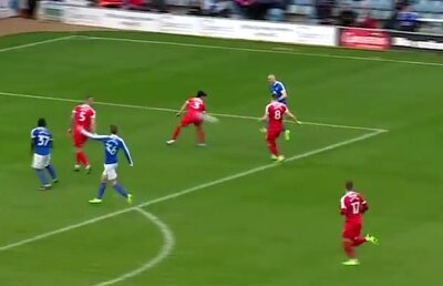 VIDEO Ca Adi Ilie la CM 1998 » Un englez a dat un supergol în Liga a 3-a