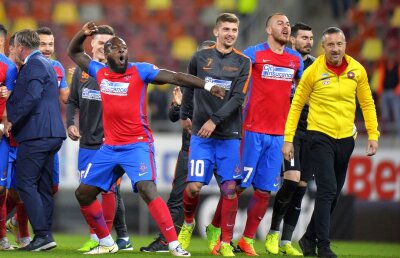 FOTO Aroganțele lui Gnohere! Ce le-a făcut francezul fanilor care-l înjurau