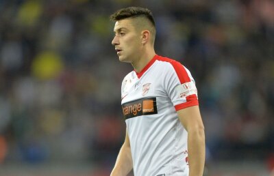 Ultraşii lui Dinamo l-au găsit pe noul Tamaş » Cum a răspuns Nedelcearu comparaţiilor cu vechiul său idol