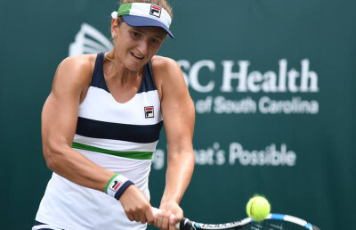 Verde stop! Irina Begu a legat 3 victorii, dar s-a oprit în sferturi la Charleston