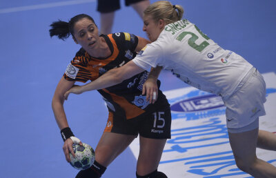 Brădeanu a jucat cu un deget rupt meciul cu Ferencvaros: ”Va fi greu la Budapesta, dar trebuie să ne calificăm!"