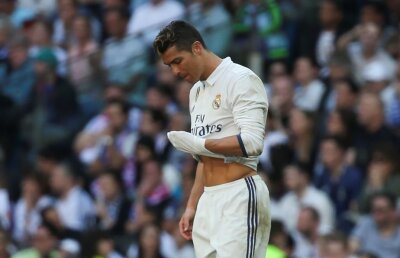 Cristiano Ronaldo ar putea rata El Clasico! Portughezul l-a jignit pe arbitrul partidei cu Atletico şi ar putea să fie suspendat patru meciuri