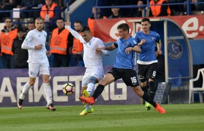 Au dat-o la pace » CFR și Viitorul, remiză în Gruia! Al doilea meci consecutiv fără victorie pentru trupa lui Hagi 