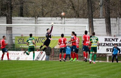 Cota Zilei pe Pariori.ro » 2.00 pentru un meci disputat între Chindia Târgoviște și FC Brașov