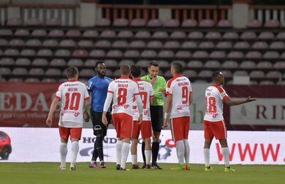 Laude pentru un dinamovist după ultima evoluție: "Este alt jucător. Nu mai are «aerele» pe care le avea când nu-l deranja nimeni"