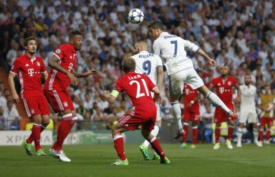 VIDEO+FOTO // MADRIDUL SUPREM » Real Madrid o face KO pe Bayern în prelungiri, cu un Cristiano Ronaldo marcând de 3 ori!
