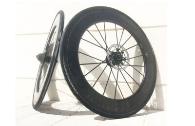 Inimaginabil! Au apărut imagini cu cel mai scump set de roți de bicicletă din lume. Costă cât o Dacie! 