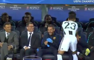 FOTO Ce s-a întâmplat după ce Dani Alves s-a dus la banca Barcelonei » Replică surprinsă de camerele TV: "Vino lângă mine"