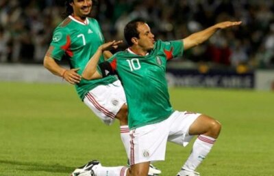 Un fost internațional mexican trăiește în teroare: "Mă tem pentru familia mea!" » Este acuzat de uciderea unui afacerist cu relații dubioase