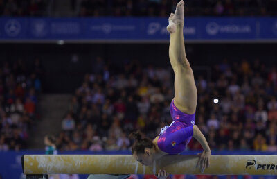 Finala cu suspine » Ponor și Iodache concurează la bârnă: o probă care s-a lăsat în trecut cu multe lacrimi