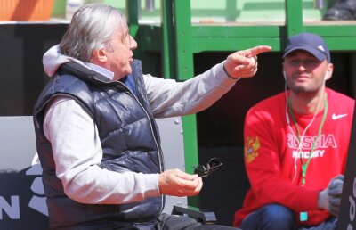 Năstase continuă cu acuzele și limbajul vulgar: "I-am zis că e curvă! Să mă bage la pușcărie! Nu am nevoie de rahatul ăsta"