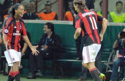 De la campioni la campion! Ibrahimovici, asediat cu mesaje de susținere de la Ronaldo, Ronaldinho și rivalii din Premier League