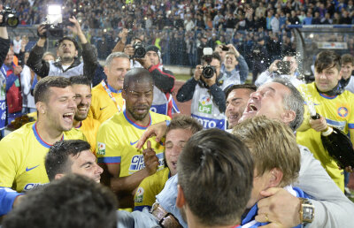 Punctajul maxim se recompensează! Ce primă le-a promis Becali steliștilor dacă vor câștiga ultimele 3 meciuri