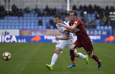 VIDEO Claudiu Niculescu l-a umilit pe Stoican » FC Voluntari a distrus-o pe Pandurii, 3-1, iar misiunea gorjenilor devine infernală
