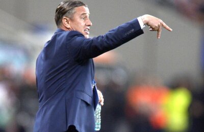 Atac la strategia roș-albaștrilor » O legendă stelistă a găsit marea greșeală: "Asta făceau cei de pe bancă în final"