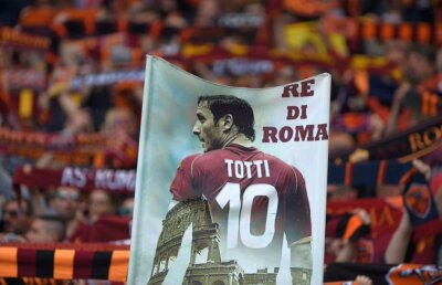 Este oficial! Totti se va retrage la finalul acestui sezon » Ce va face din vară