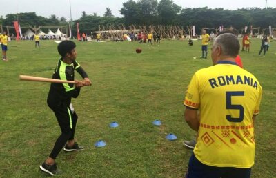 România redescoperă sporturile tradiţionale » După oină vor fi reînviate alte 3 sporturi naționale