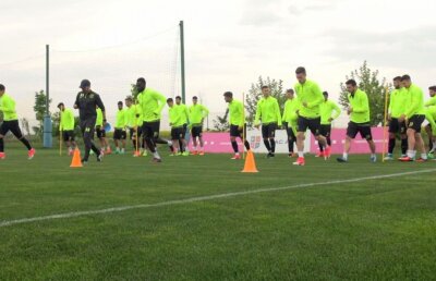 VIDEO + FOTO Decizia luată de Hagi înainte de meciul cu CSU » Cum se pregătește Viitorul