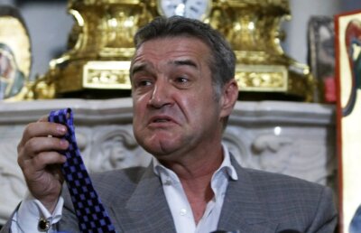 Preferatul lui Becali a fost delegat la Astra - FCSB » Cine arbitrează meciul de foc de luni