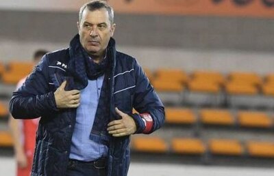 Își fac bagajele? Rednic și Teja pleacă de la Mouscron? Anunț important: "Echipa n-a luat licența" 