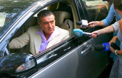 FABULOS! Cine e misteriosul «Spumă», omul care i-a învrăjbit pe MM și Gigi, iar apoi i-a dat țeapă lui Becali » Dialog suprarealist: "Băi, Gigi, tu ai încredere în «Spumă?»"